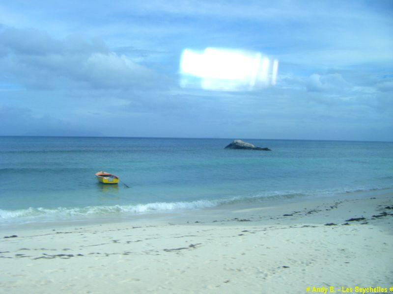 plage de mahe (2).JPG